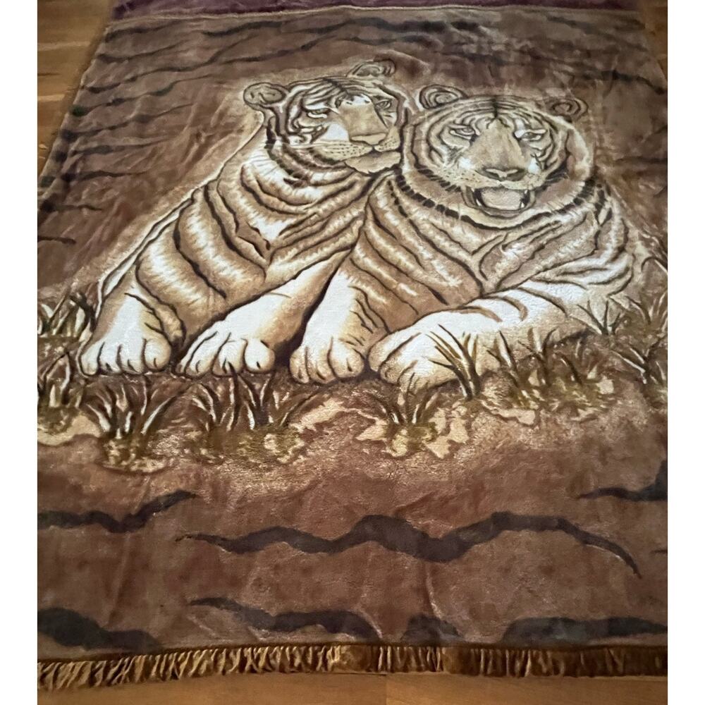 Vintage Queen Tiger Animal Plush Acrylic Korean Mink Reversible Blanket Sz 89x77 - Picture 3 of 16